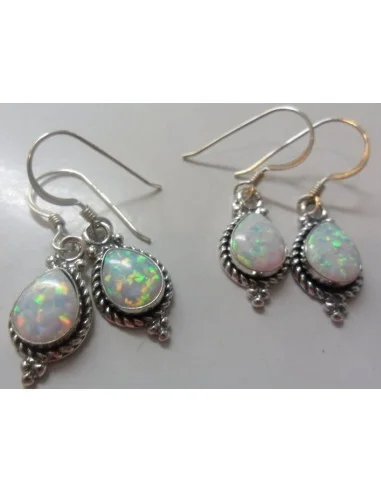 Boucles d'oreilles en opale noble blanc
