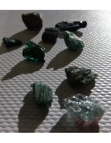 Tourmaline bleue brute
