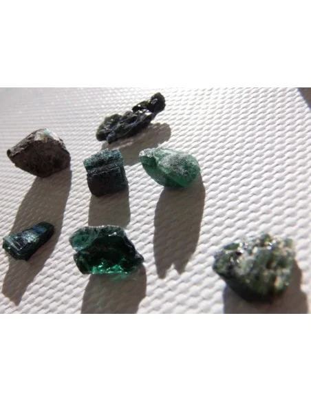 Tourmaline bleue brute