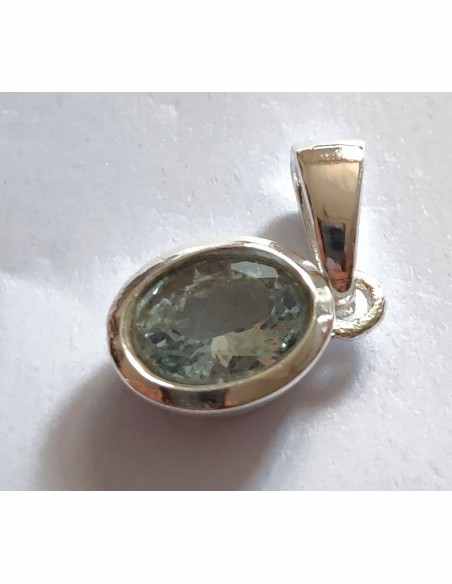 Pendentif aigue marine ovale