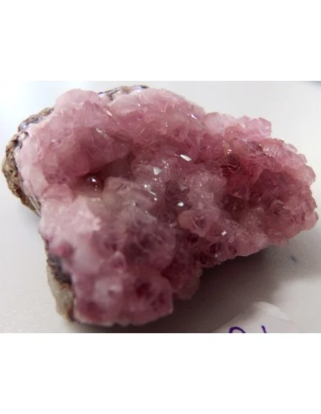 Ussingite brute Ussingite brute