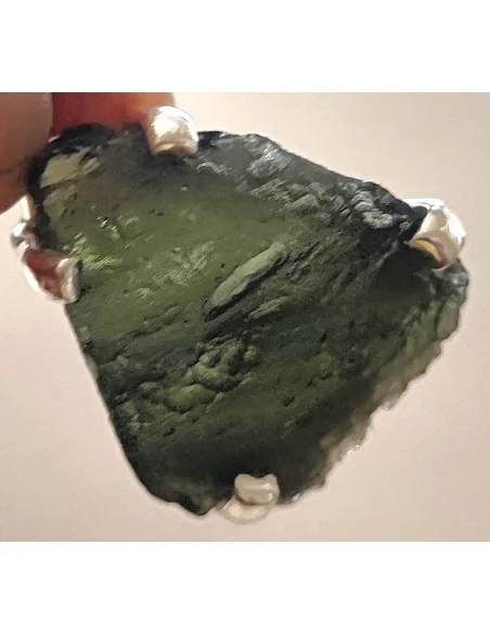 Grands pendentifs en moldavite