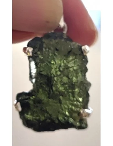 Grands pendentifs en moldavite