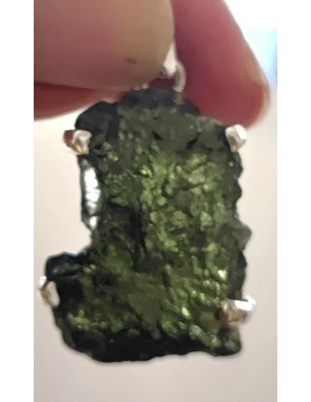 Grands pendentifs en moldavite