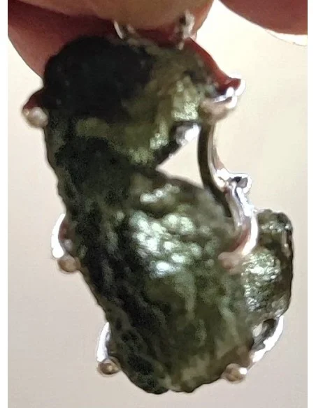 Grands pendentifs en moldavite