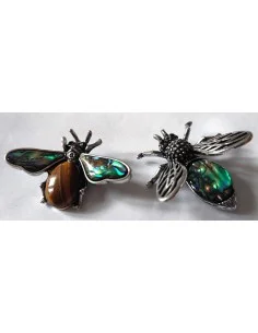 Broche en pierre