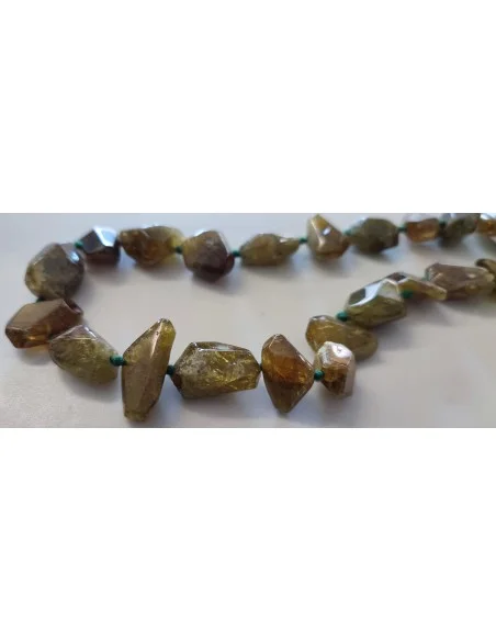 Grenat grossulaire percée