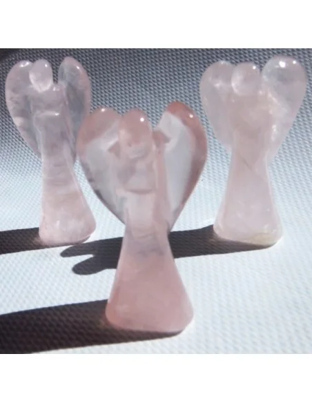 Ange en quartz rose