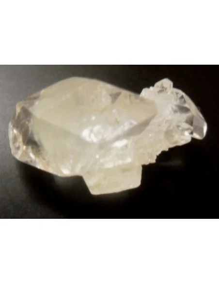 Apophyllite bipoint naturelle Apophyllite bipoint naturelle