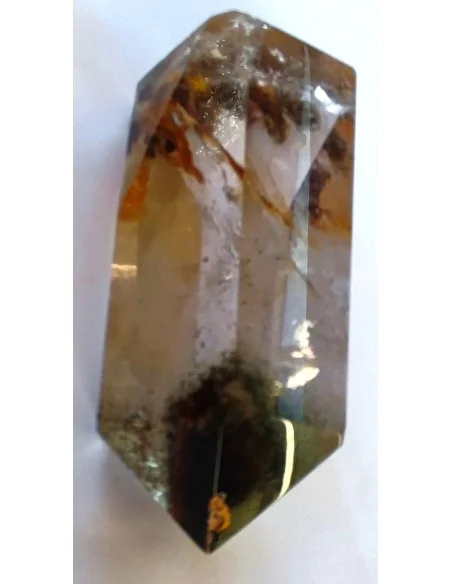 Quartz avec inclusions pointe