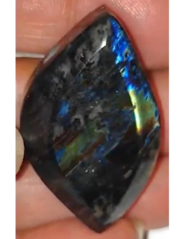 Pendentif Spectrolite forme de feuille