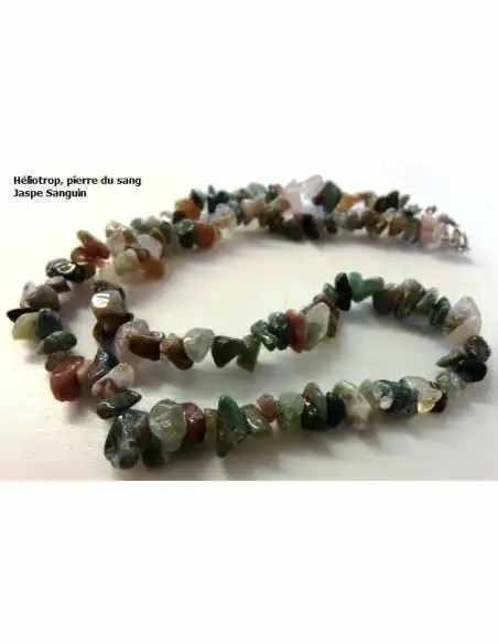 Collier en pierres naturelles baroque Collier en pierres naturelles baroque