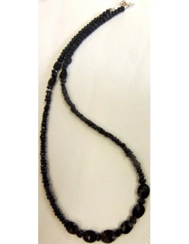 Spinelle noire - collier