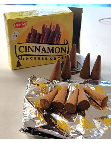 Cannelle encens cône
