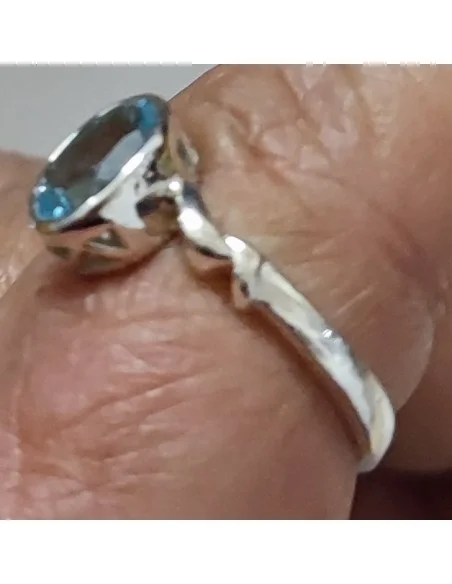 Aigue marine pierre gemme bague