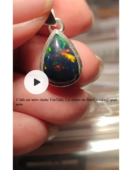 Pendentif Opale noire en forme de goûte
