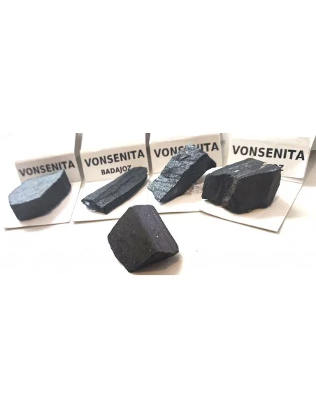 Vonsenite, Vonsenita pierre brute