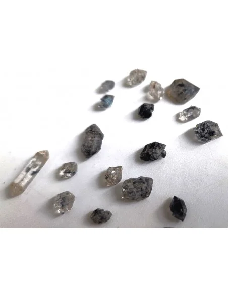 Diamant d'Herkimer noire brut