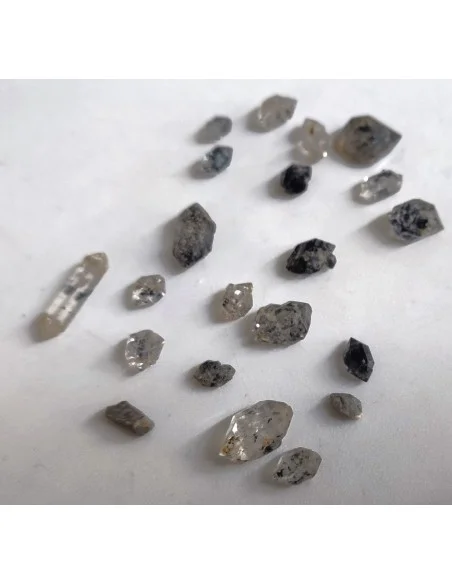 Diamant d'Herkimer noire brut