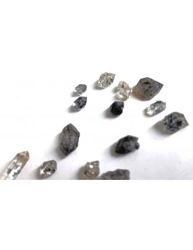 Diamant d'Herkimer noire brut