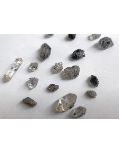 Diamant d'Herkimer noire brut