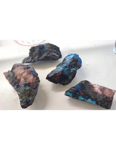 Turgite, diaspore, zultanite