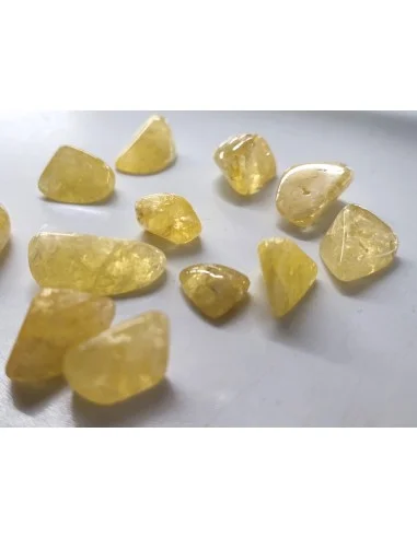 Danburite jaune 14 à 17mm