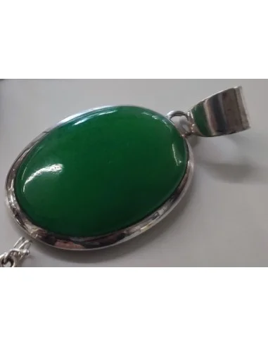 Jade imperiale montée en argent pendentif