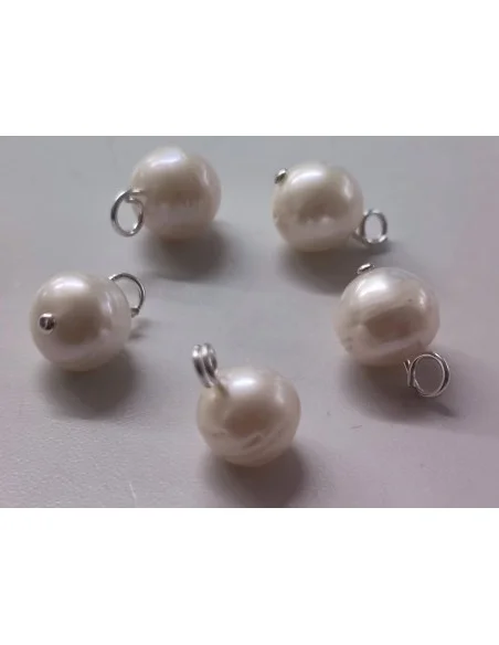 Perle 8 à 10mm. pendentif