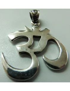 Pendentif OM en argent