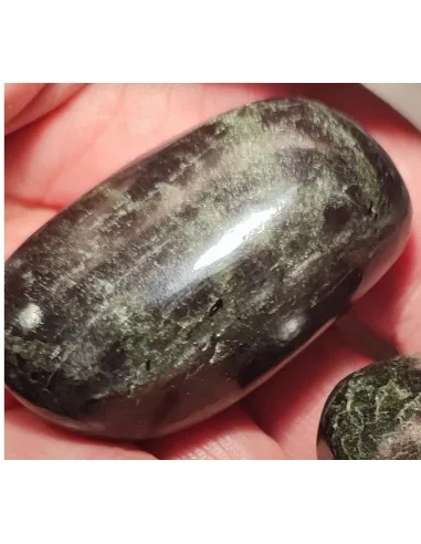 Diopsite, Black star polis