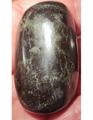 Diopsite, Black star polis