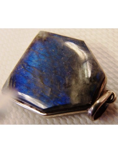 Spectrolite pendentif