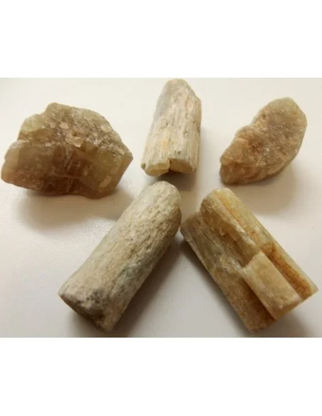 Apatite jaune brute Apatite jaune brute