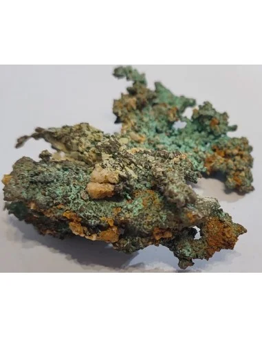 Cuivre natif cristalisé naturel avec adamite