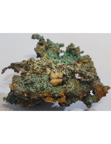 Cuivre natif cristalisé naturel avec adamite