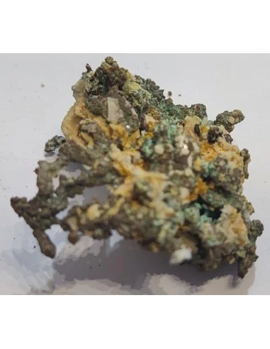 Cuivre natif avec malachite et adamite