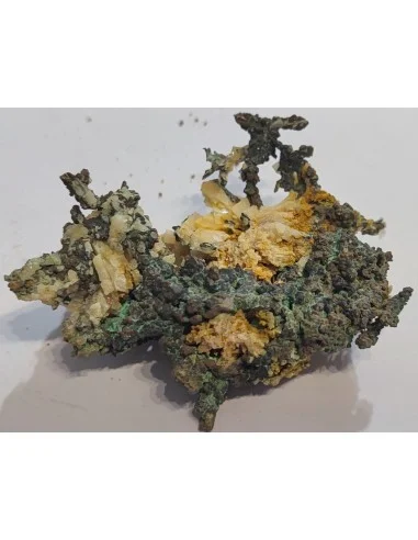Cuivre natif avec malachite et adamite