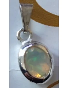 Opale noble ovale gemme monté en argent