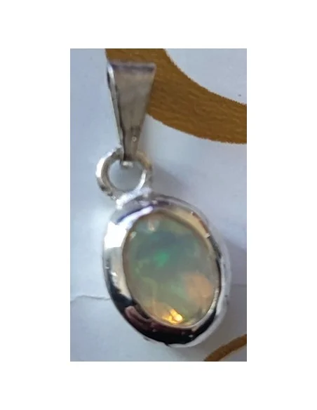Opale noble ovale gemme monté en argent