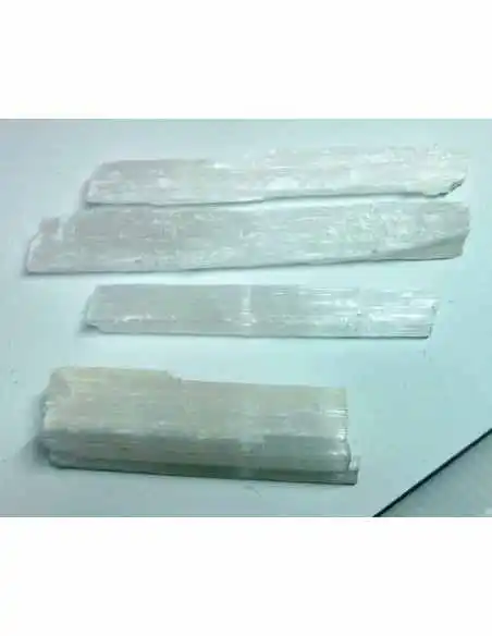 Bâton selenite blance brute