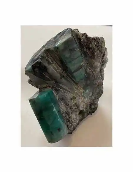 Grande Emeraude brute, Béryl pierre Grande Emeraude brute, Béryl pierre