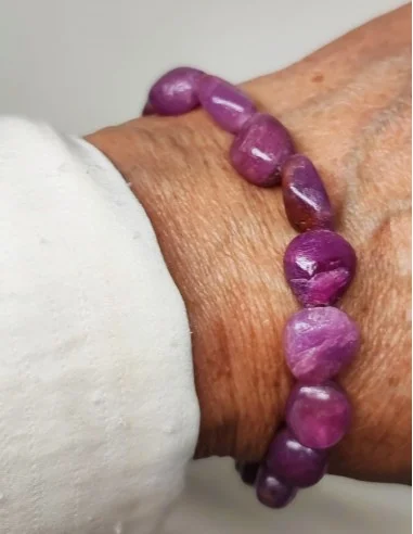 Bracelet spinelle rouge ovale