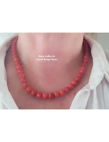 Corail rouge 8mm. Collier