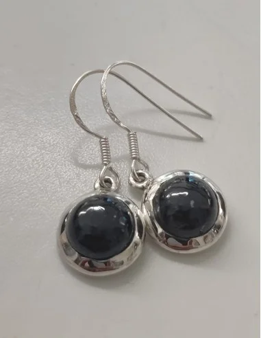Boucles en tourmaline noire montées en argent