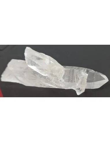 Cristal Laser : Harmonie d'Inclusions Crystallines