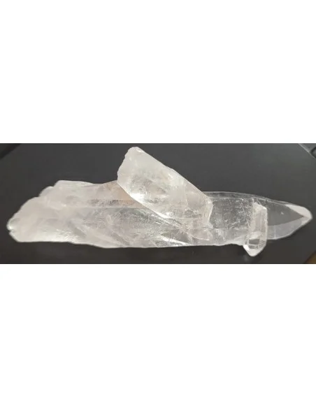 Cristal Laser : Harmonie d'Inclusions Crystallines