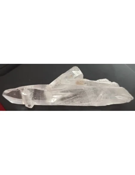 Cristal Laser : Harmonie d'Inclusions Crystallines