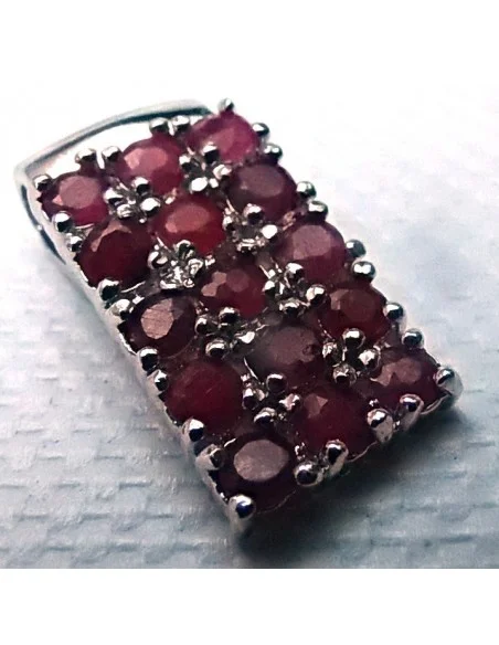 Magnifique bijoux Rubis Magnifique bijoux Rubis