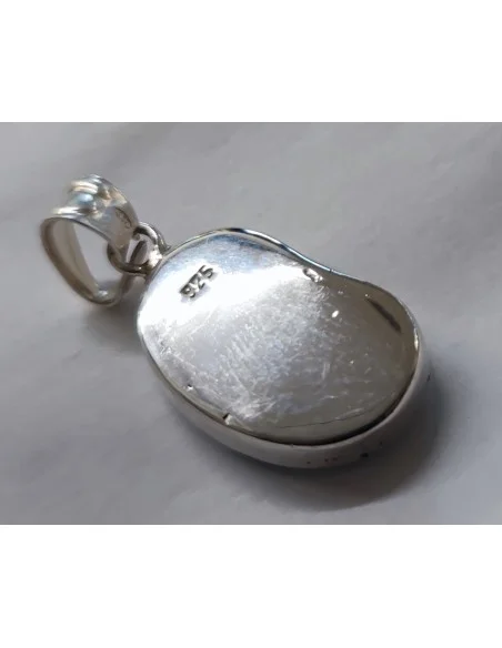 Oeil Sainte Lucie pendentif monté en argent,